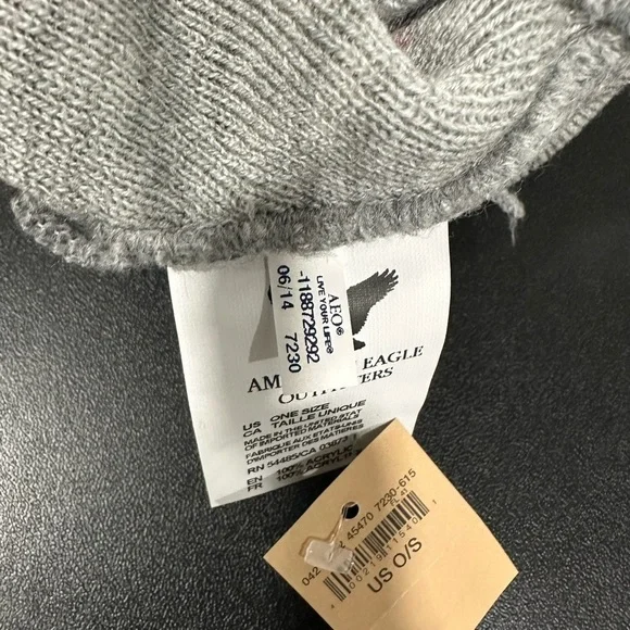 American Eagle Outfitters “I ❤️ USA” Beanie Hat - Picture 8 of 10